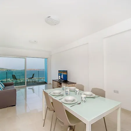 Fine Living Blue Waves 아파트 세인트폴스베이